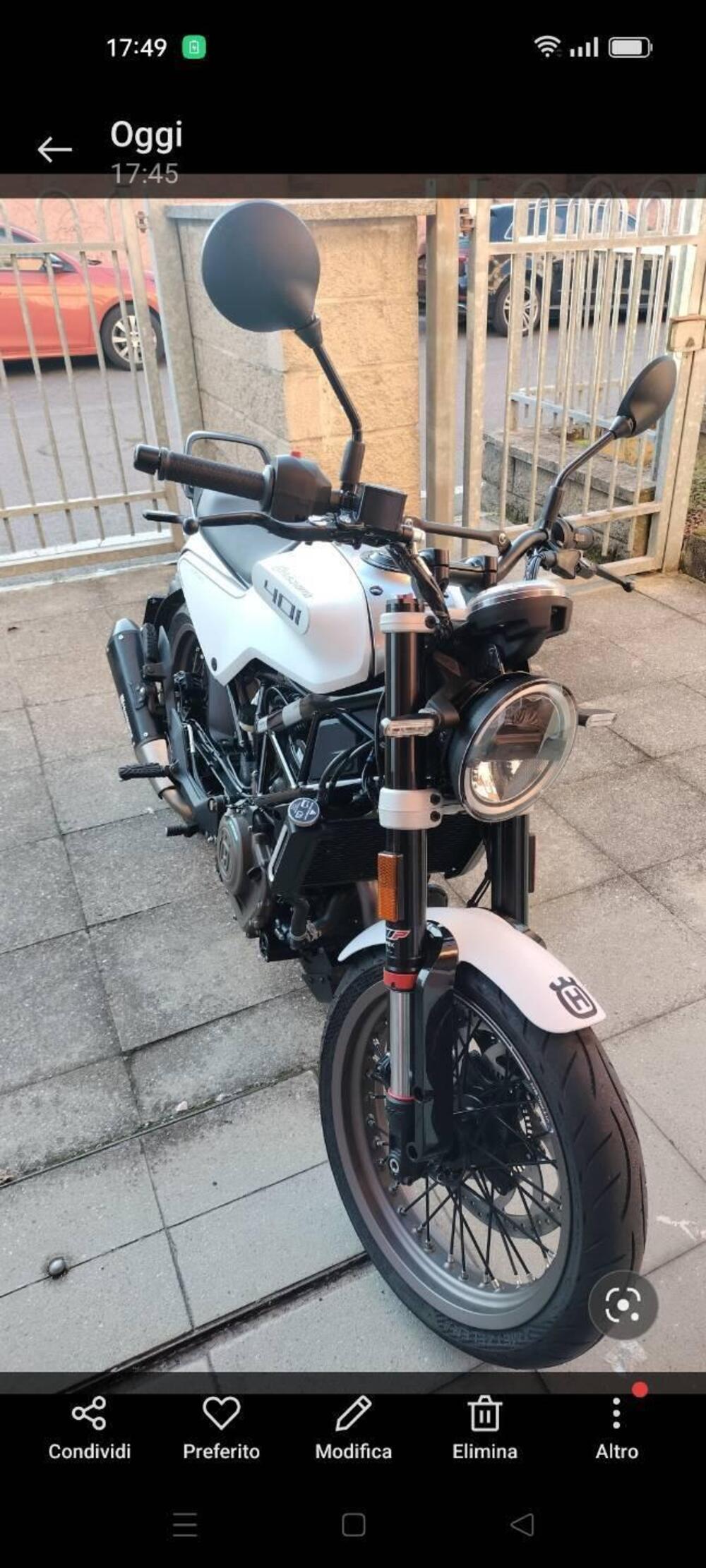 Husqvarna Vitpilen 401 (2021 - 23) (4)