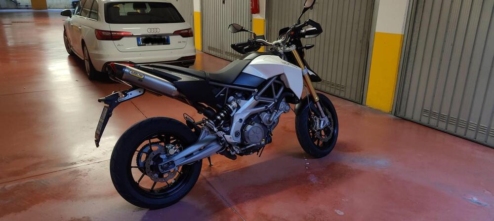 Aprilia Dorsoduro 750 (2009 - 14) (3)