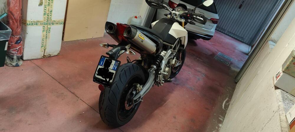 Aprilia Dorsoduro 750 (2009 - 14) (7)