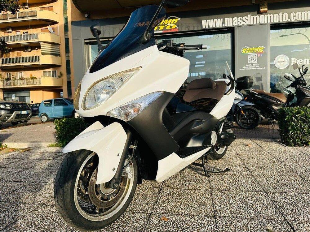 Yamaha T-Max 500 White Max (2010 - 11) (3)