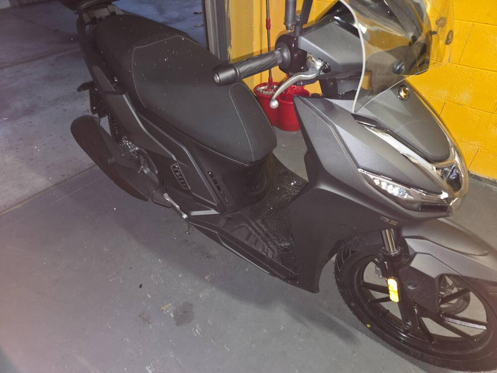 Kymco Agility 125 S (2022 - 25) (4)