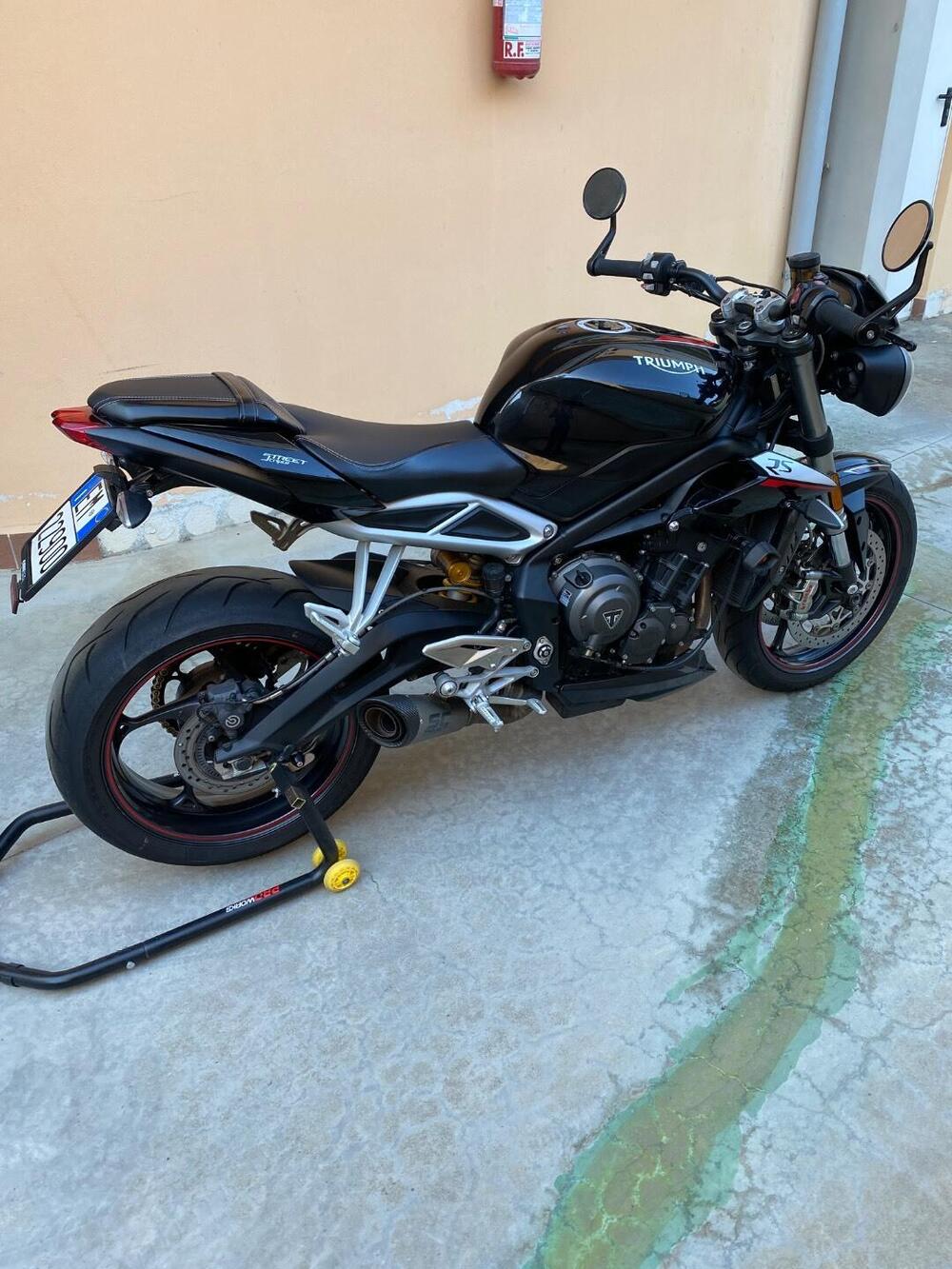 Triumph Street Triple RS (2017 - 19)