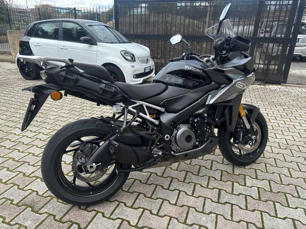 Suzuki GSX-S1000GX Touring (2024 - 26) (6)
