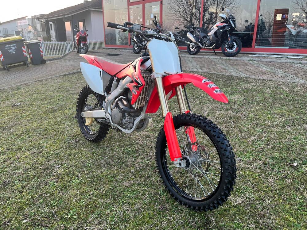 Honda CRF 250 R (2008) (3)