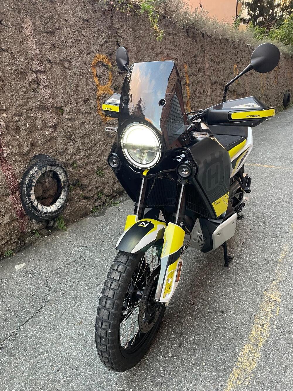 Husqvarna Norden 901 (2022 - 25) (4)