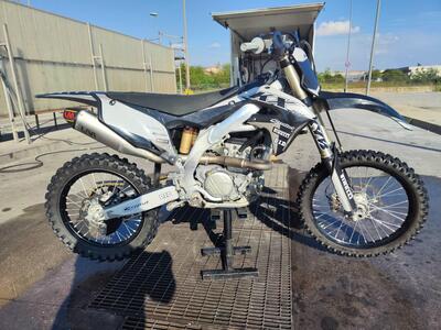 Kawasaki KX 250 F (2021) usata