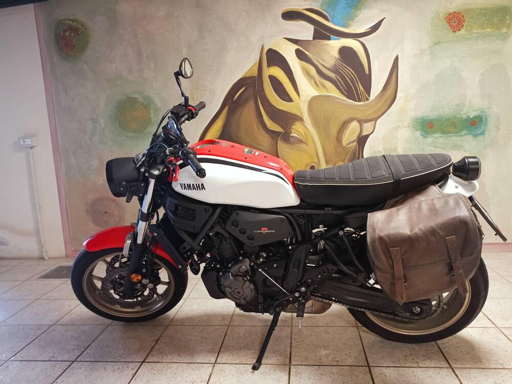 Yamaha XSR 700 (2021) (6)