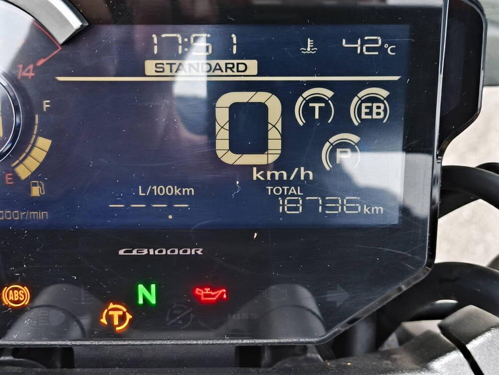 Honda CB 1000 R + Neo Sport Cafè (2019 - 20) (6)