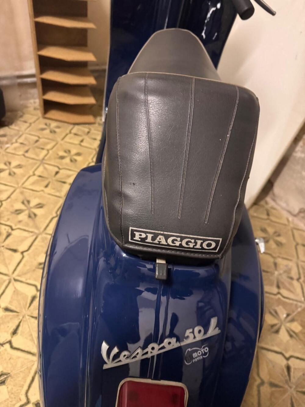 Vespa 50 L (2)