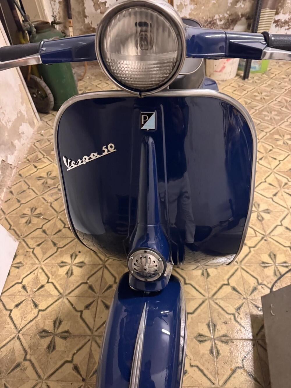 Vespa 50 L (5)