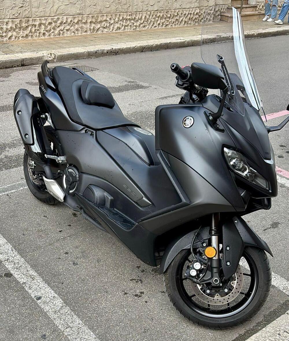 Yamaha T-Max 560 (2025 - 26)