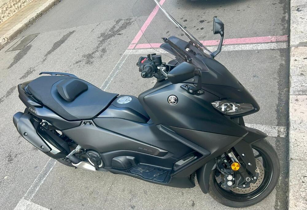 Yamaha T-Max 560 (2025 - 26) (10)