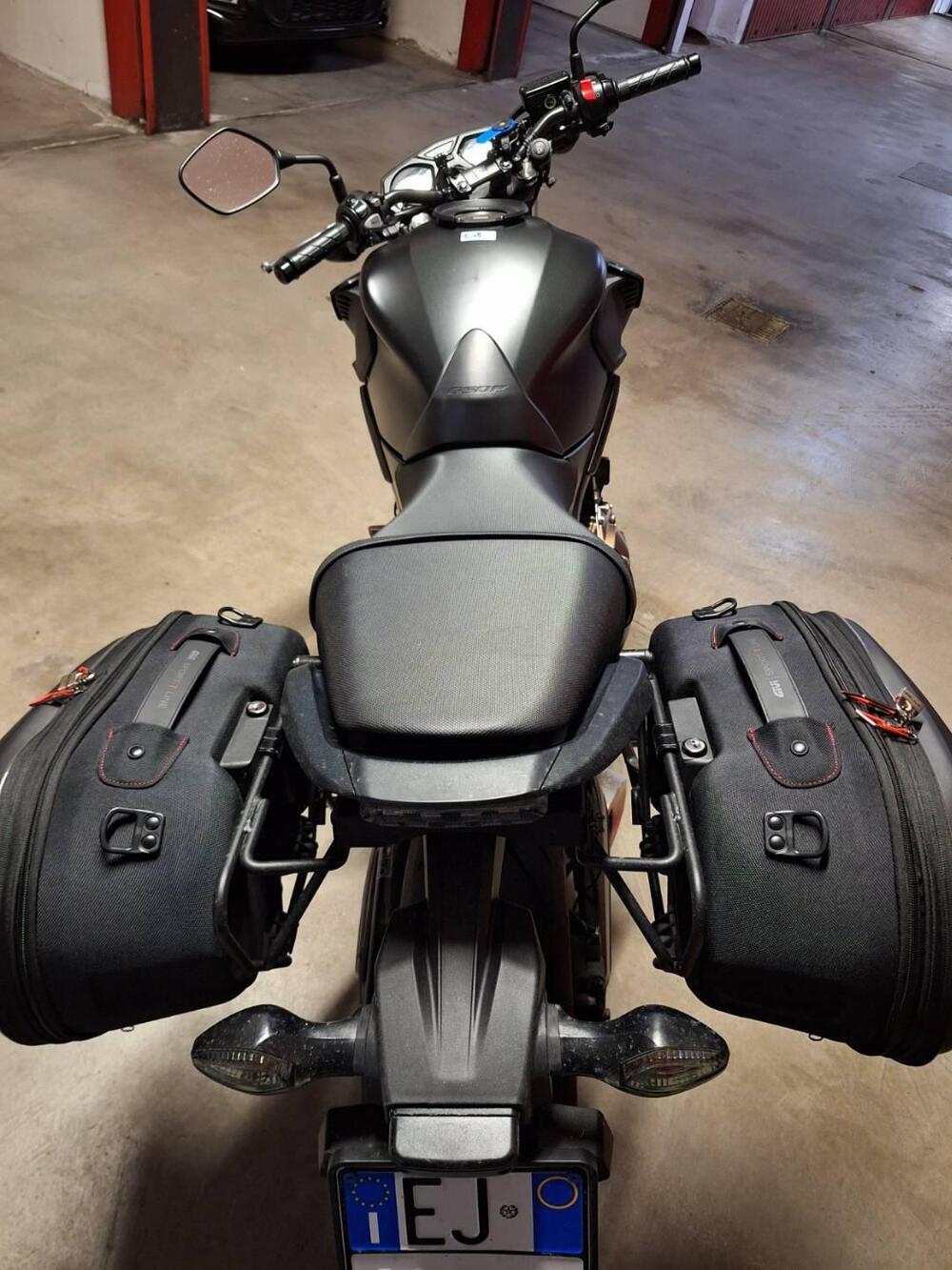 Honda CB 650 F (2017 - 18) (10)