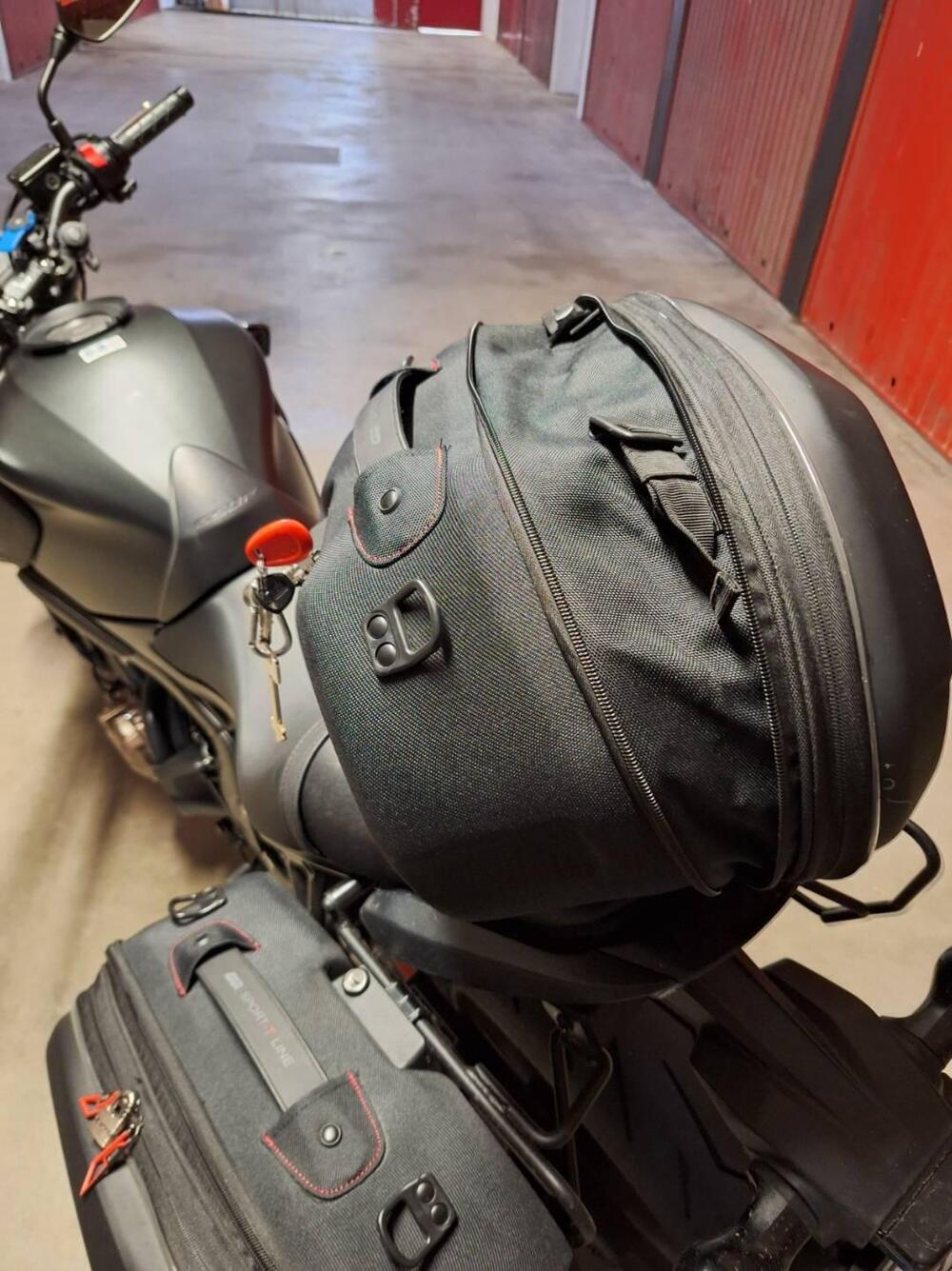 Honda CB 650 F (2017 - 18) (11)