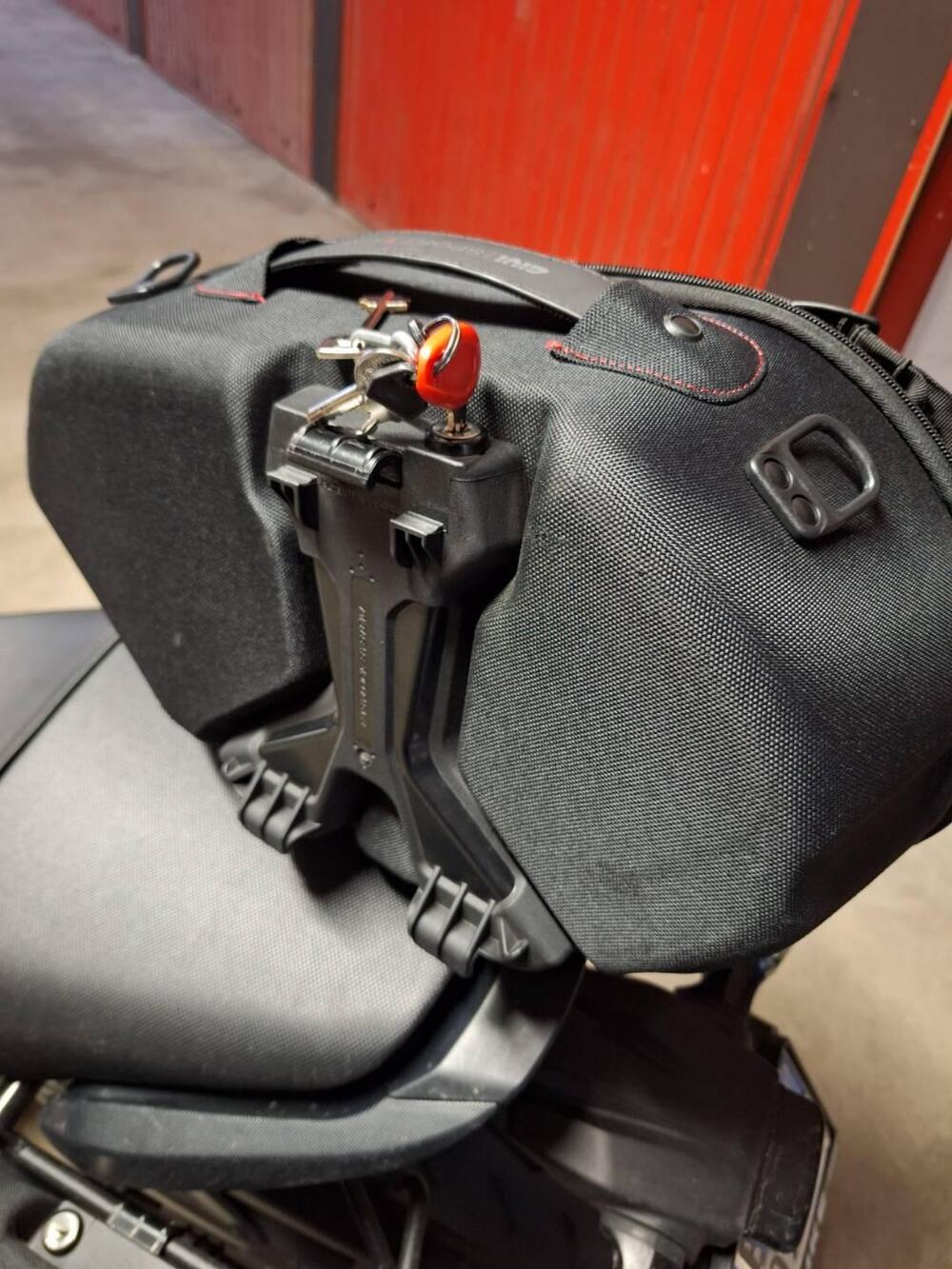 Honda CB 650 F (2017 - 18) (13)