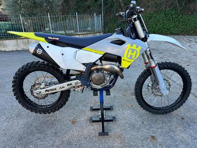 Husqvarna FC 250 (2023) usata