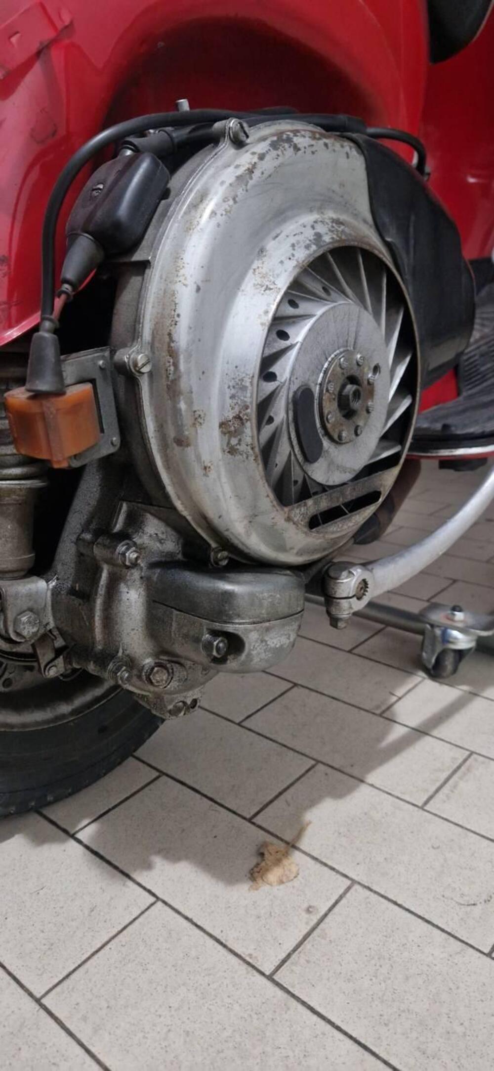 Piaggio Vespa sprint veloce  (9)