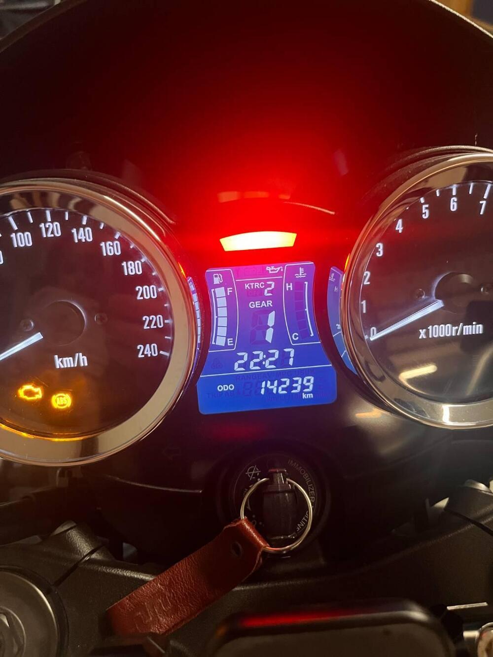 Kawasaki Z 900 RS (2018 - 20) (7)