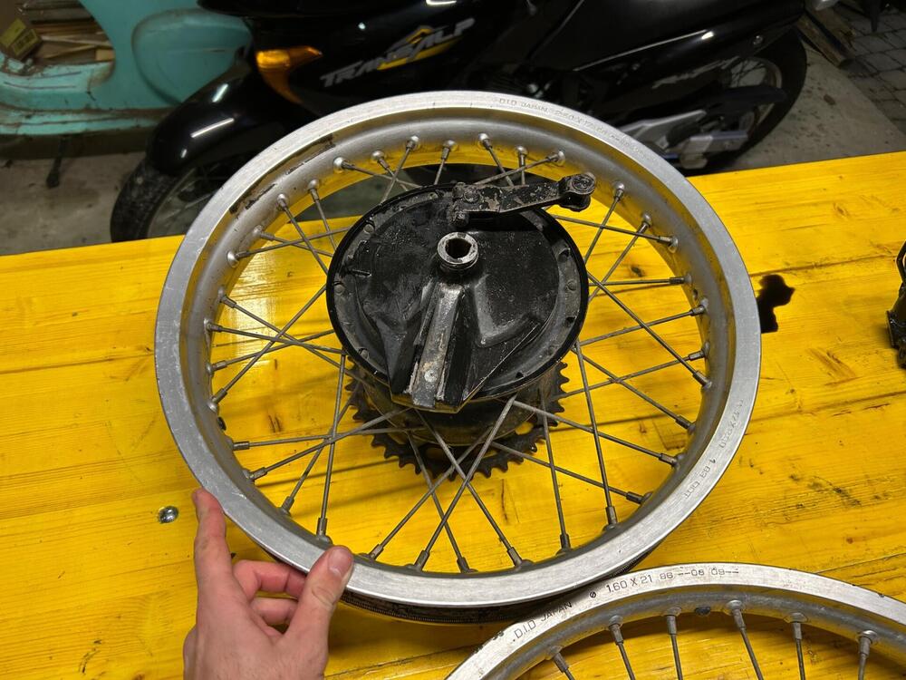 Ricambi Honda XL 600 R/LM (5)