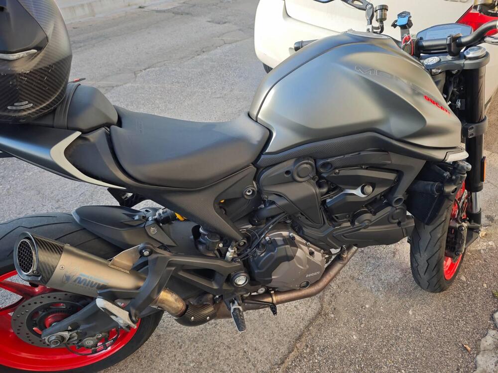 Ducati Monster 937 (2021 - 25) (5)