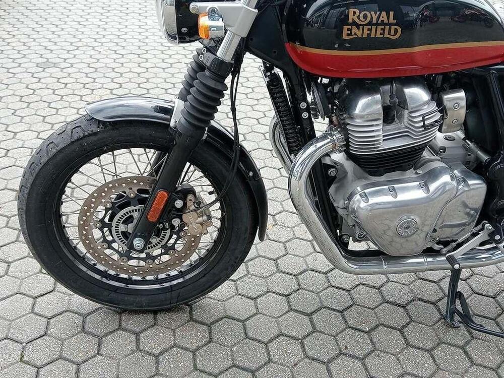 Royal Enfield Interceptor 650 (2021 - 26) (4)
