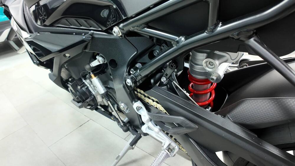 Bmw S 1000 RR (2025 - 26) (6)