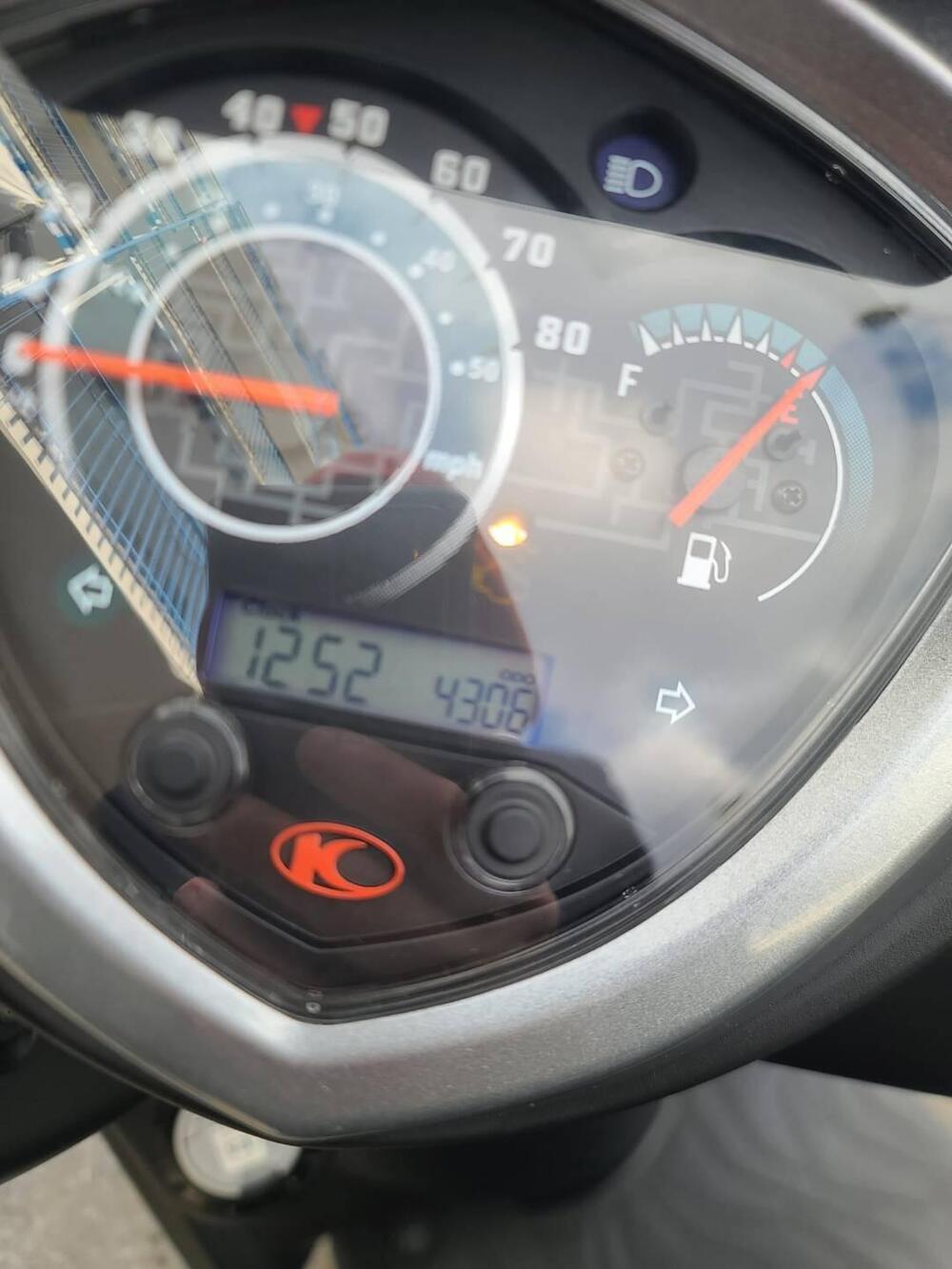 Kymco Agility 50 R16 + (2021 - 26) (9)