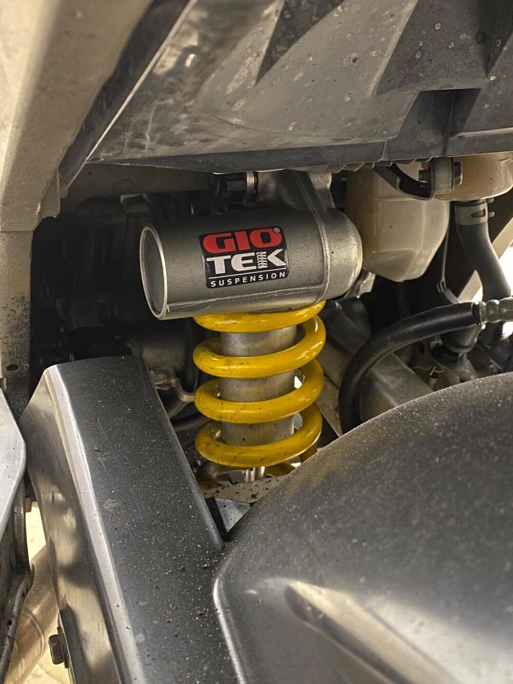 Yamaha TDM 900 (2002 - 14) (5)