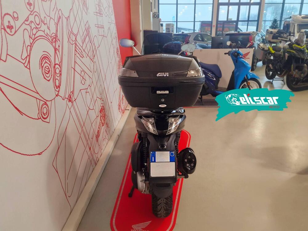 Piaggio Beverly 350 Police ABS-ASR (2018 - 20) (5)