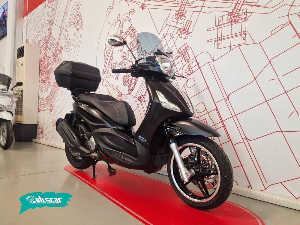 Piaggio Beverly 350 Police ABS-ASR (2018 - 20) (2)