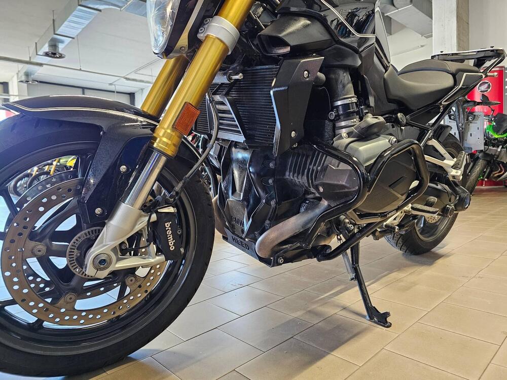 Bmw R 1200 R Black Edition (2017 - 18) (5)