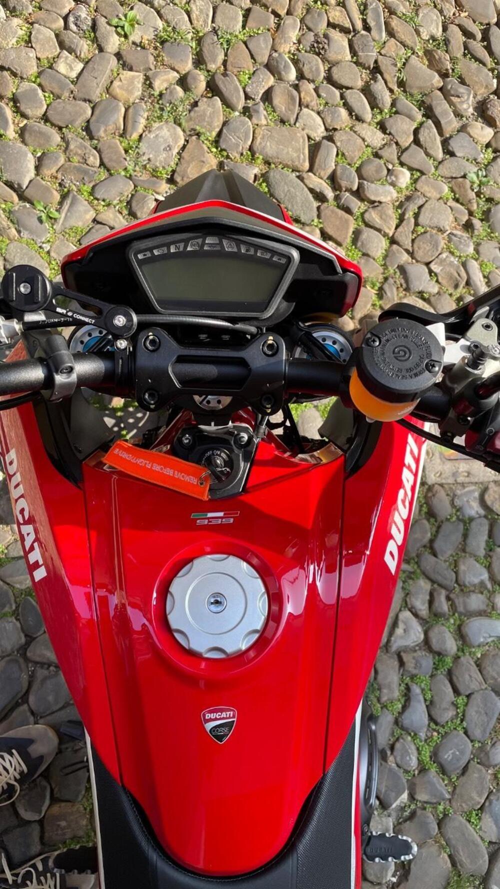 Ducati Hypermotard 939 SP (2016 - 18) (5)