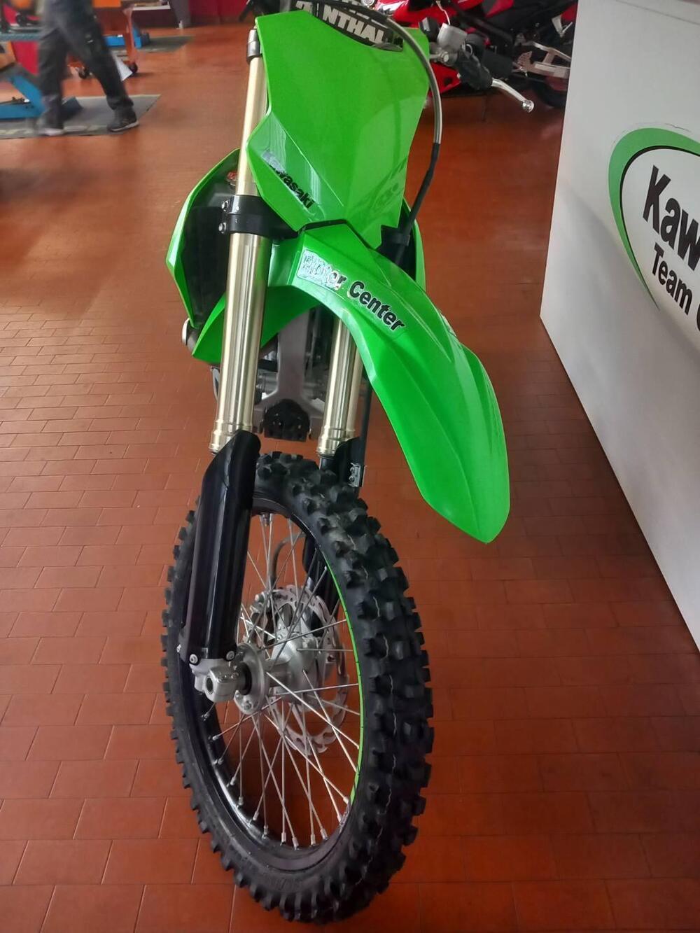 Kawasaki KX 250 F (2023) (2)