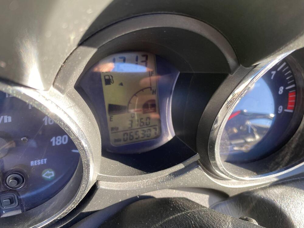 Yamaha Majesty 400 (2004 - 08) (3)