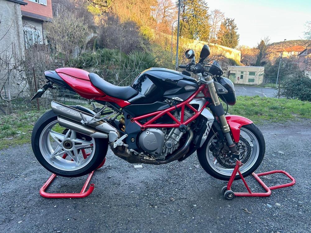 MV Agusta Brutale 910 S (2005 - 11) (2)