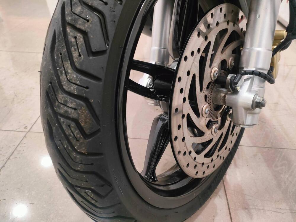 Piaggio Beverly 350 SportTouring ie ABS (2011 - 17) (8)