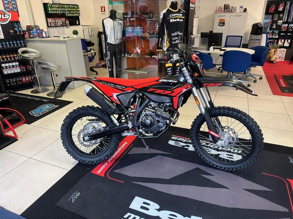 Betamotor RR 125 4T Enduro T (2025 - 26) (2)