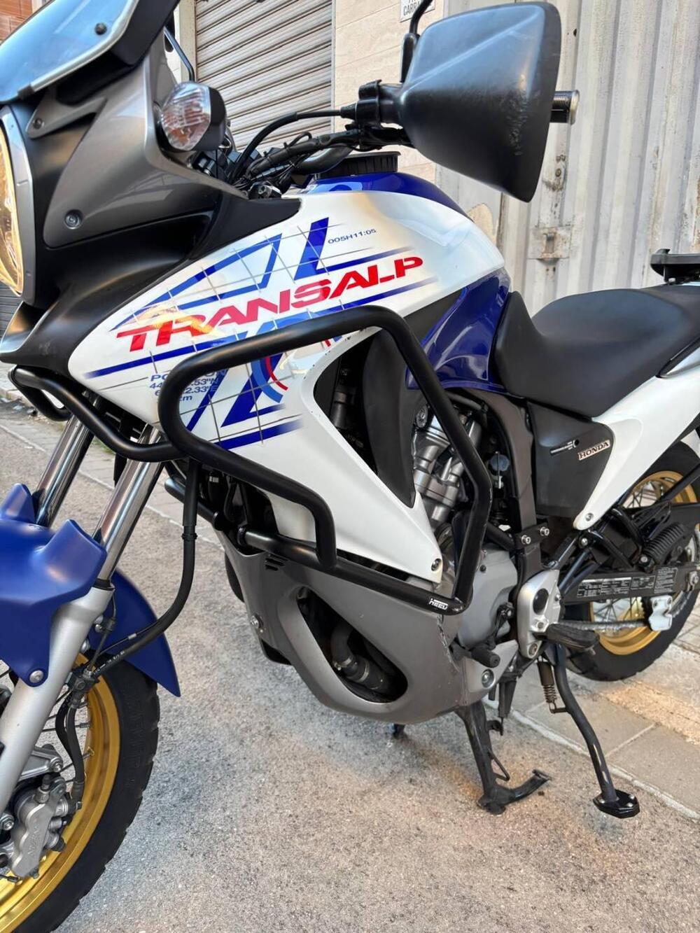 Honda Transalp XL 700 V ABS (2007 - 2013) (5)