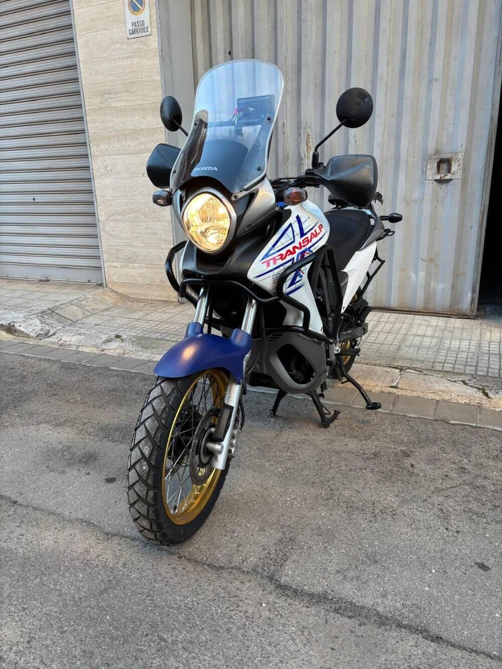 Honda Transalp XL 700 V ABS (2007 - 2013) (6)