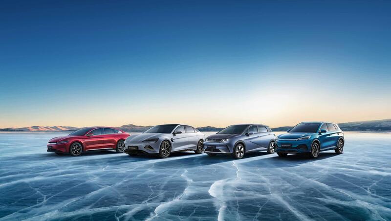 BYD supera Tesla: il sorpasso che cambia tutto nel mondo dell'auto elettrica