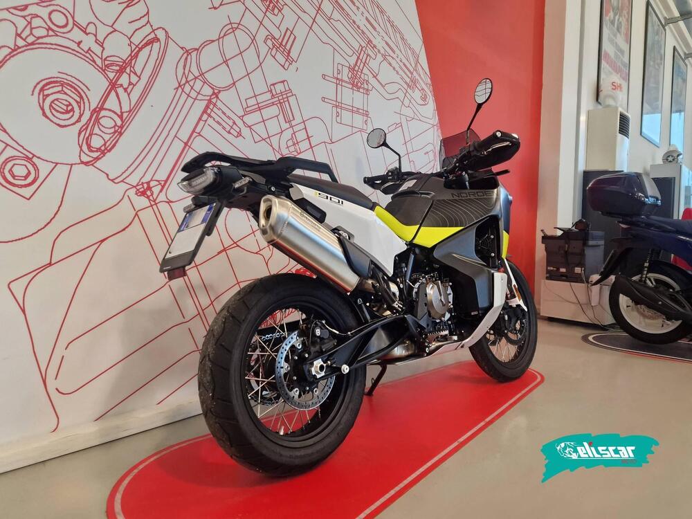 Husqvarna Norden 901 (2022 - 26) (5)