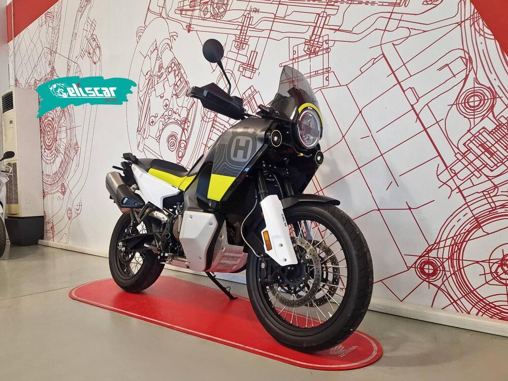 Husqvarna Norden 901 (2022 - 26) (2)