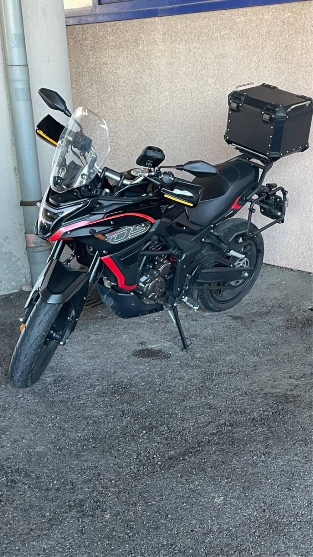 Voge Valico 300DS (2021 - 24) (2)