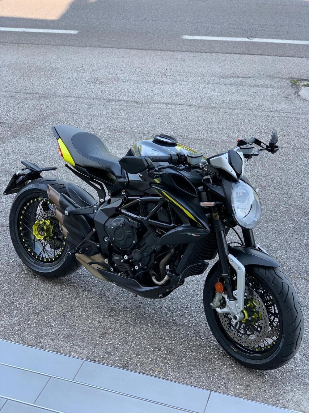 MV Agusta Dragster 800 RR (2018 - 20) (3)