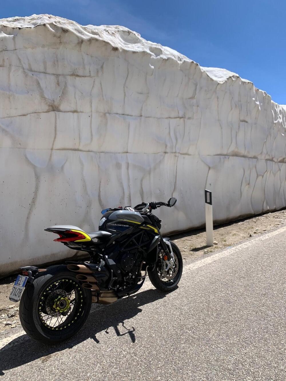 MV Agusta Dragster 800 RR (2018 - 20) (4)