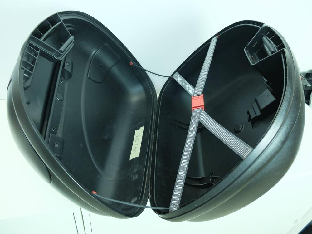 Valigia Laterale destra GIVI Monokey Keyless comb (7)