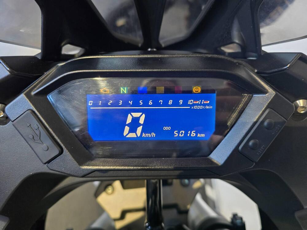 Voge Valico 300 Rally (2022 - 26) (12)