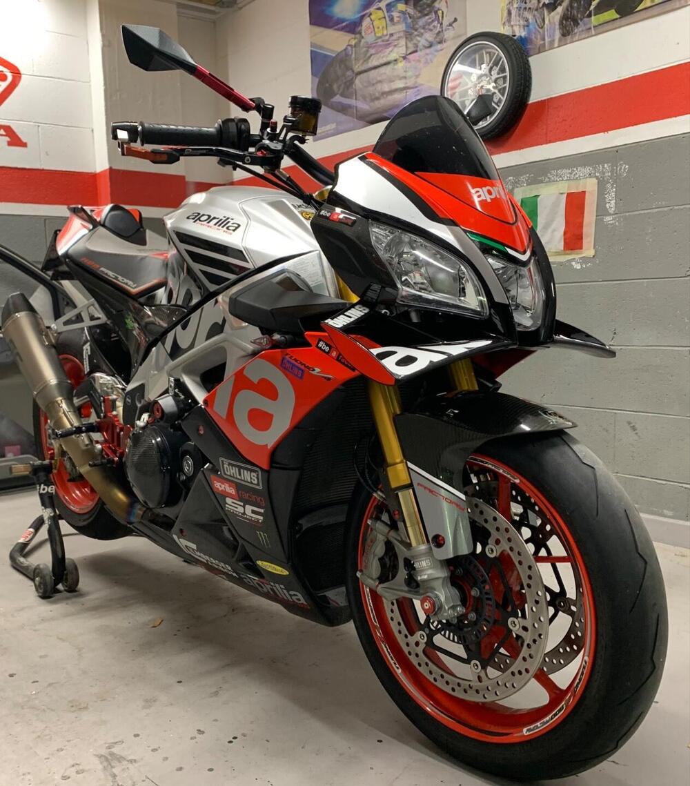 Aprilia Tuono V4 Factory (2017 - 18) (3)