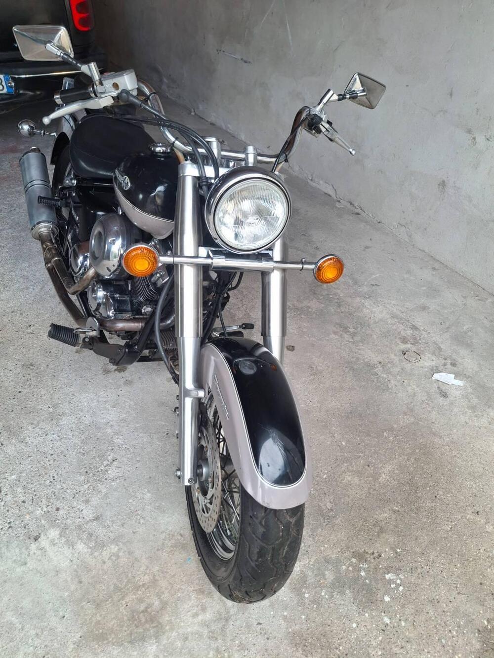 Yamaha Dragstar classic 650 (4)