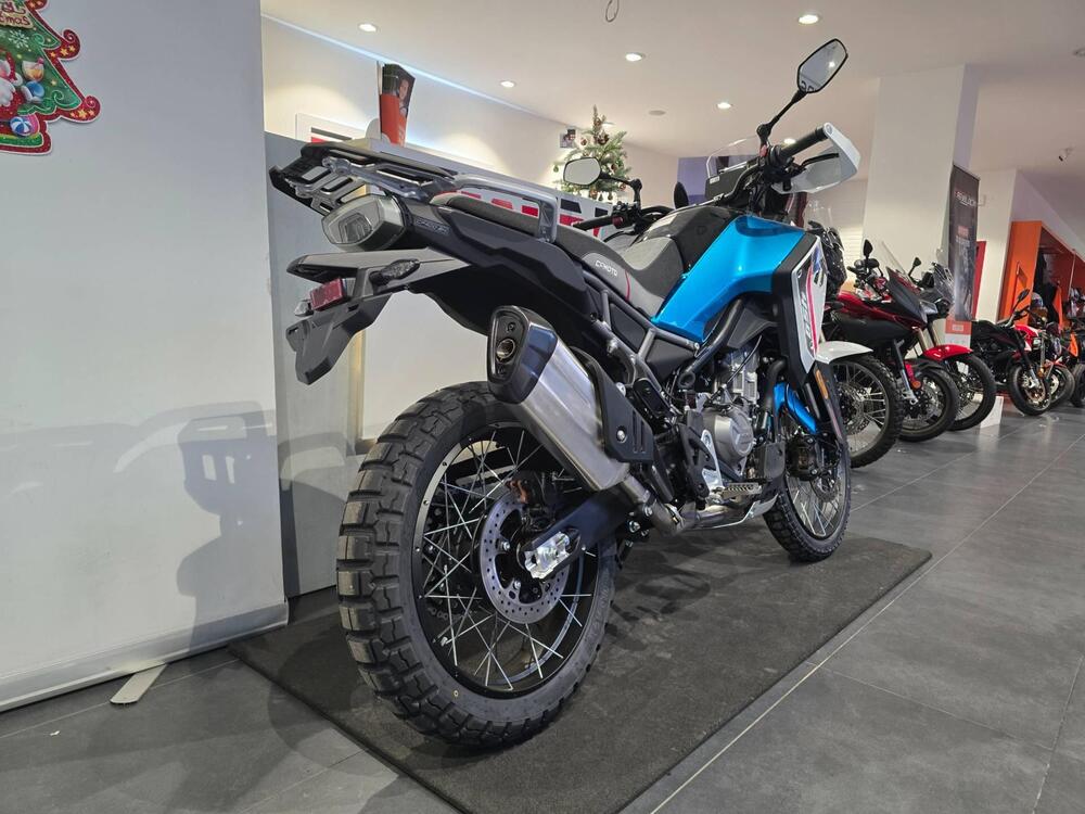 CFMOTO 450MT (2024 - 26) (8)